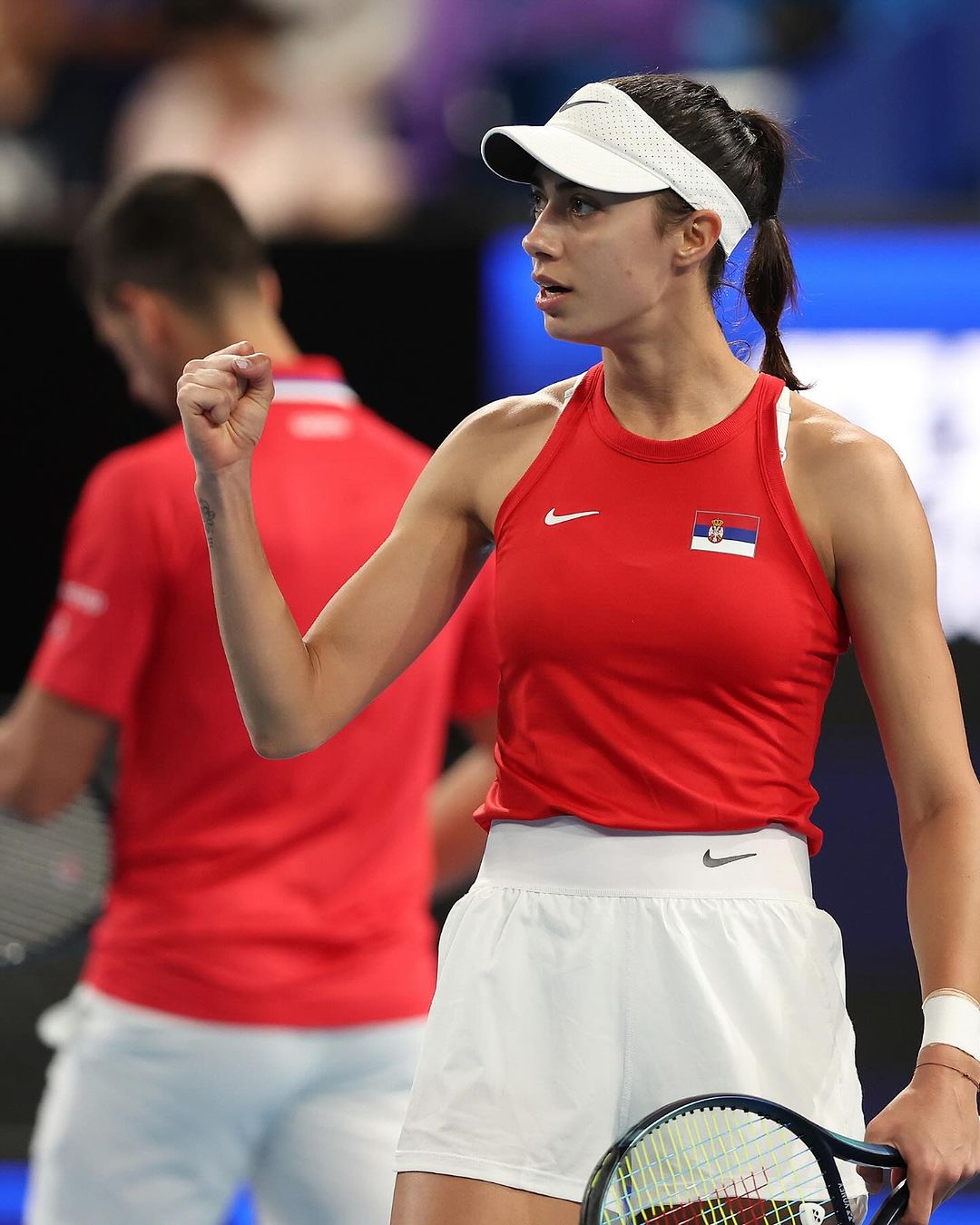 DB电子官网😍郑钦文明天将战马竞门神奥布拉克的女友，她比奥布拉克小8岁