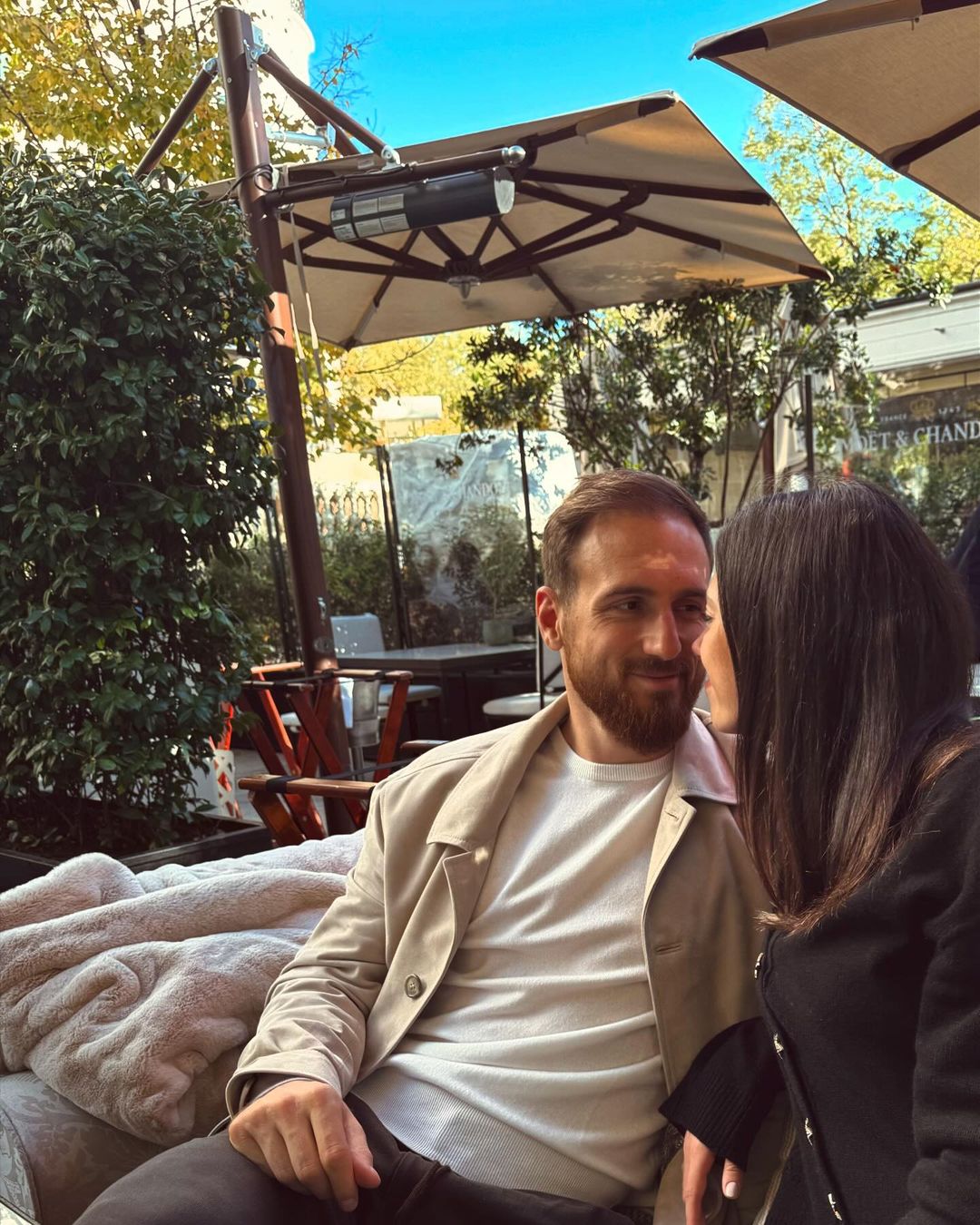 DB电子官网😍郑钦文明天将战马竞门神奥布拉克的女友，她比奥布拉克小8岁